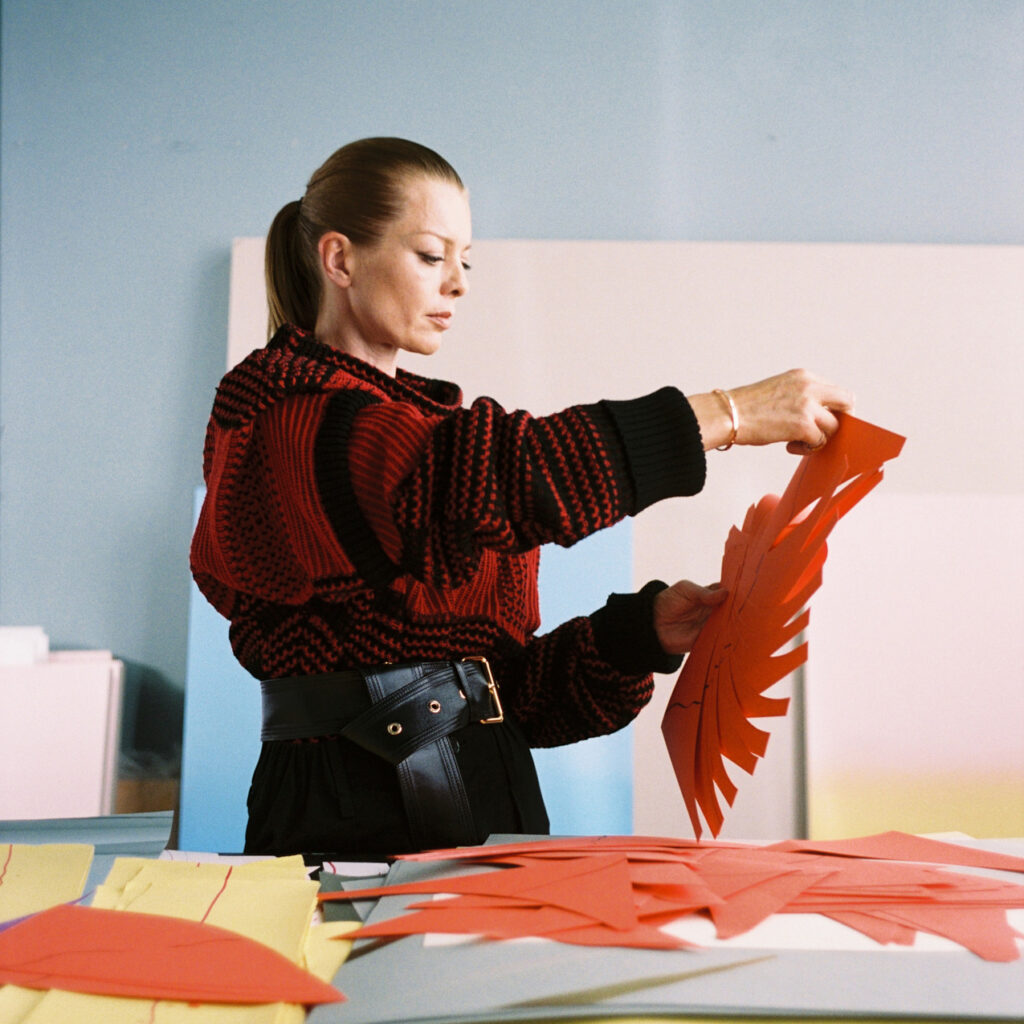 https://www.sleek-mag.com/article/exclusive-preview-at-sleek-art-space-with-jorinde-voigt/