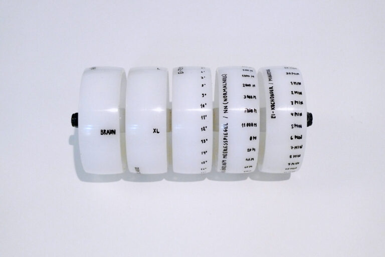 Jorinde Voigt - Ein Ei kochen, 2009