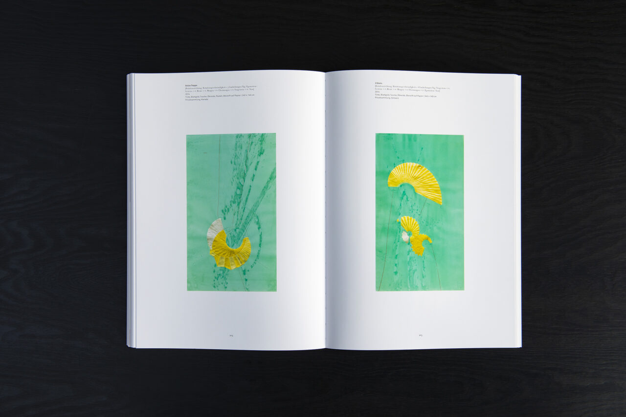 Jorinde Voigt – Now, Catalog on the occasion of the same entitled exhibition at Kunsthalle Krems, Austria, Editor: Julia Klüser und Hans-Peter Wipplinger, Text: Stephanie Damianitsch, Astrit Schmidt-Burkhardt, Language: English, German, total pages: 272, Publishing: Verlag der Buchhandlung Walther König, ISBN 978-3-901261-64-0, Price: €29,00. inside 5